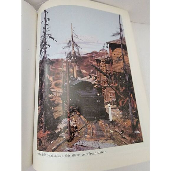 Model Railroad Scenery and Detailing by Albert A. Sorense Paperback 1st Edition - Picture 5 of 6
